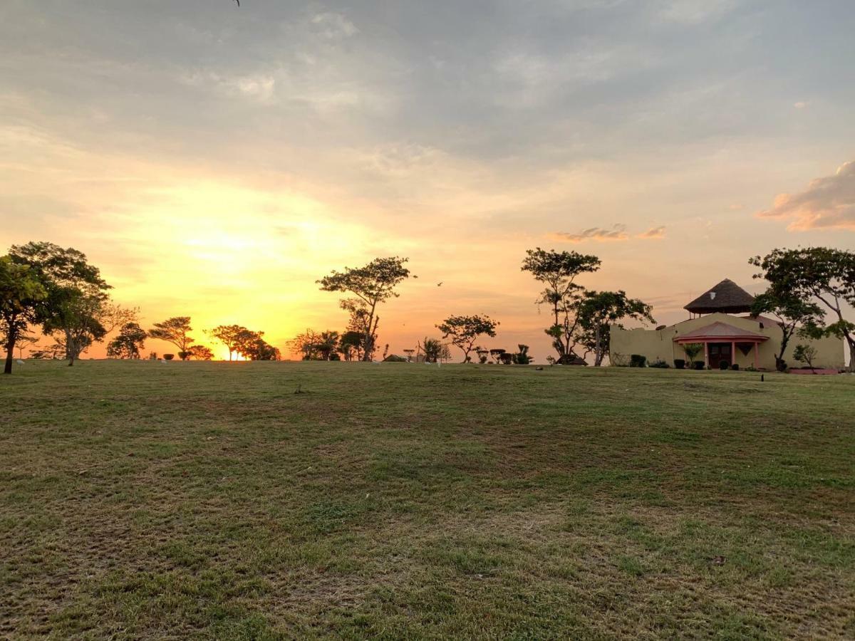 Vila Samuka Island Retreat Jinja Exteriér fotografie